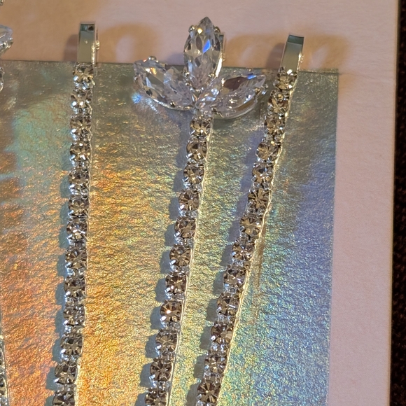 Elegant Silver Hair Pins - Picture 4 of 5